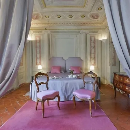 Maggio Frescoes By Vacavilla *